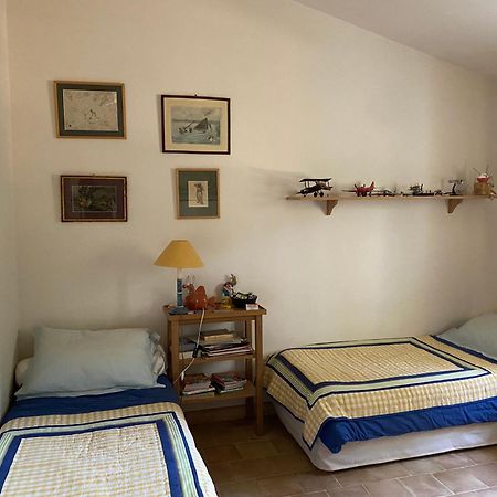 Domaine De Fondouce Bed & Breakfast Villeveyrac Ngoại thất bức ảnh